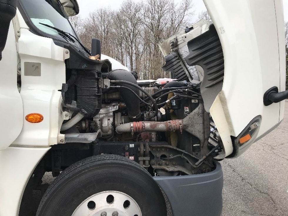 Day Cab Tractor-Heavy Duty Tractors-Freightliner-2018-Cascadia 12564ST-Delta-BC-272,161\n\t\tkm-$ 63,500 - Image 15