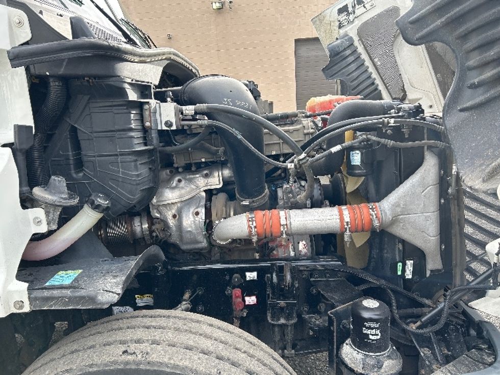 Day Cab Tractor-Heavy Duty Tractors-Freightliner-2018-Cascadia 12564ST-Delta-BC-315,804\n\t\tkm-$ 54,250 - Image 15