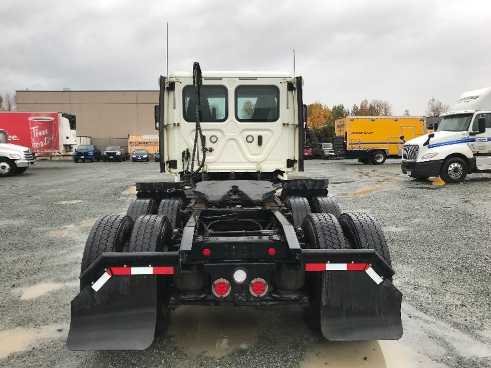 Day Cab Tractor-Heavy Duty Tractors-Freightliner-2018-Cascadia 12564ST-Delta-BC-493,323\n\t\tkm-$ 55,000 - Image 6