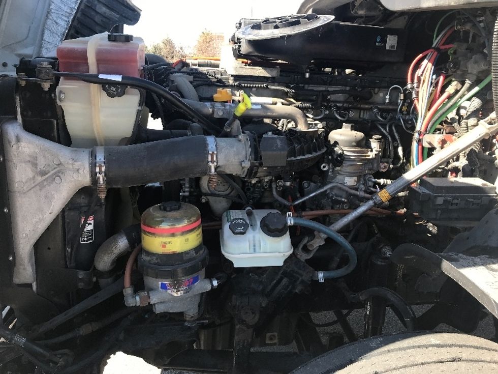 Day Cab Tractor-Heavy Duty Tractors-Freightliner-2018-Cascadia 12564ST-Des Moines-IA-558,746\n\t\tmiles-$ 34,500 - Image 16