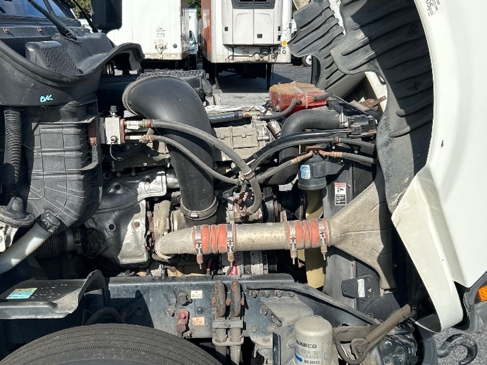 Day Cab Tractor-Heavy Duty Tractors-Freightliner-2018-Cascadia 12564ST-Duluth-GA-390,748\n\t\tmiles-$ 39,250 - Image 15