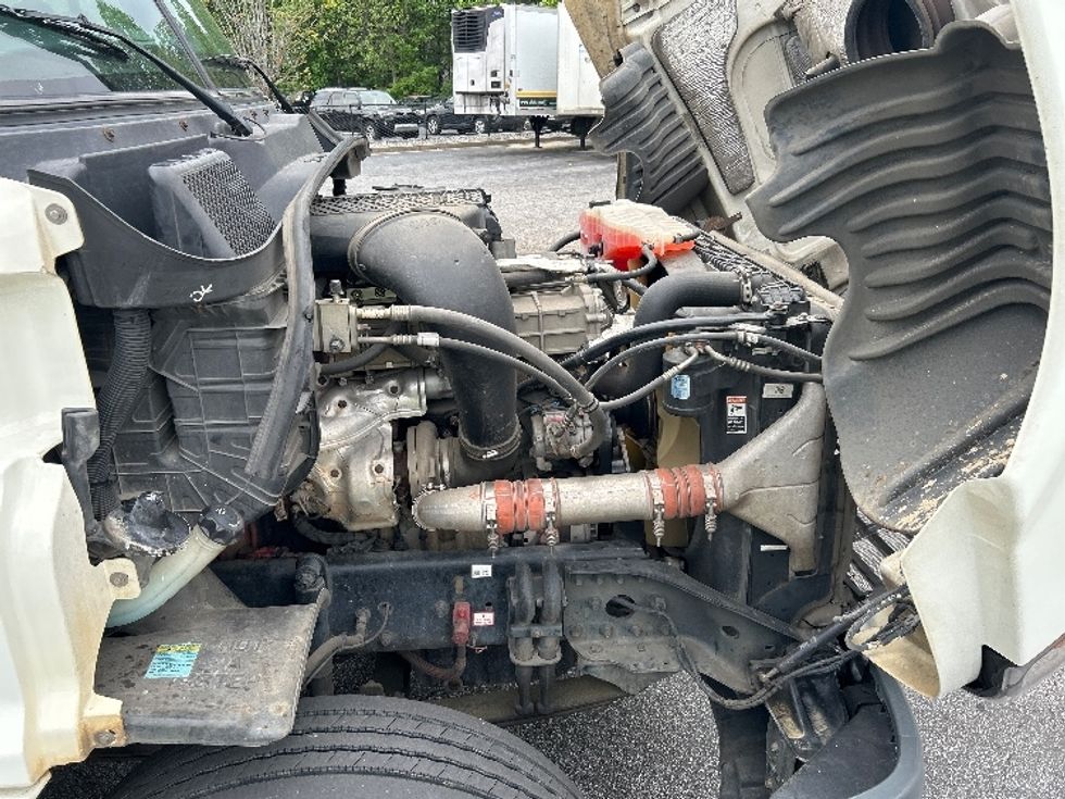 Day Cab Tractor-Heavy Duty Tractors-Freightliner-2018-Cascadia 12564ST-Duluth-GA-412,731\n\t\tmiles-$ 34,750 - Image 15