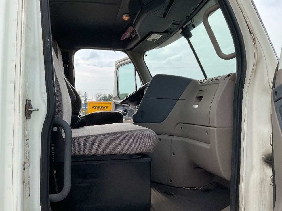 Day Cab Tractor-Heavy Duty Tractors-Freightliner-2018-Cascadia 12564ST-Flint-MI-268,330\n\t\tmiles-$ 48,750 - Image 12