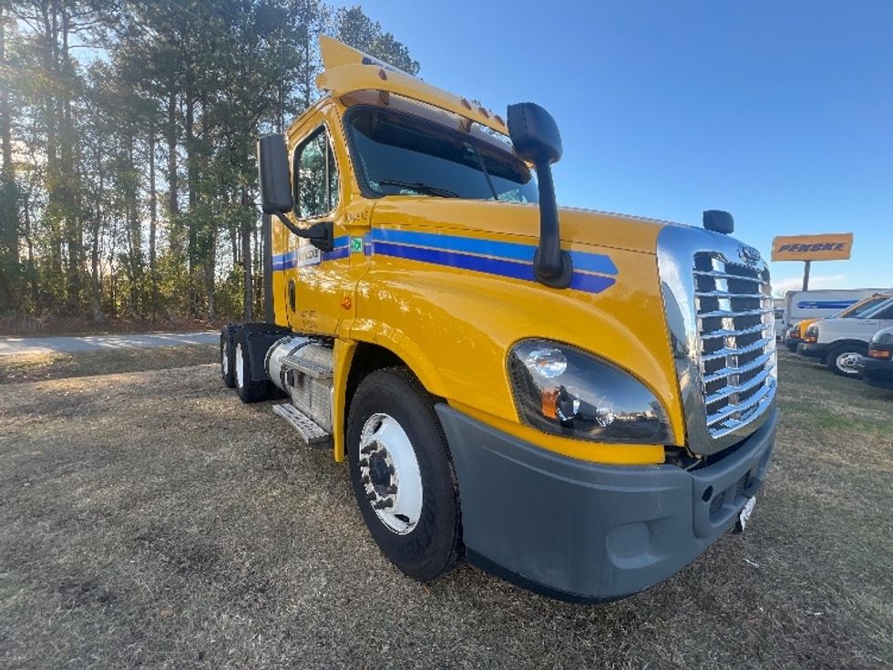 Your Next Used 2018 Freightliner Cascadia 12564ST, 304512, Is For Sale