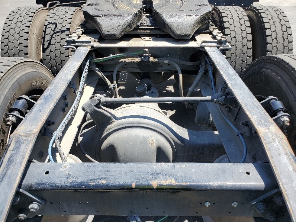 Day Cab Tractor-Heavy Duty Tractors-Freightliner-2018-Cascadia 12564ST-Fontana-CA-252,629\n\t\tmiles-$ 56,500 - Image 6