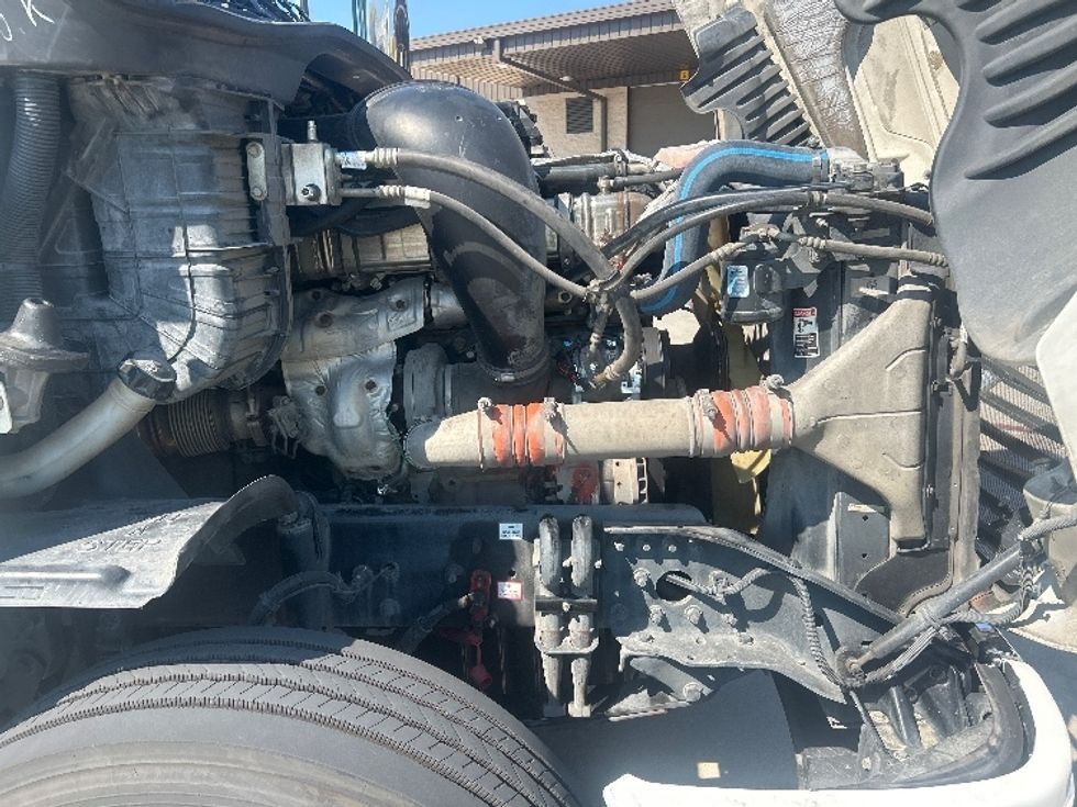 Day Cab Tractor-Heavy Duty Tractors-Freightliner-2018-Cascadia 12564ST-Fort Worth-TX-570,108\n\t\tmiles-$ 32,500 - Image 15