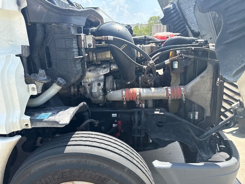 Day Cab Tractor-Heavy Duty Tractors-Freightliner-2018-Cascadia 12564ST-Fort Worth-TX-661,909\n\t\tmiles-$ 24,000 - Image 15