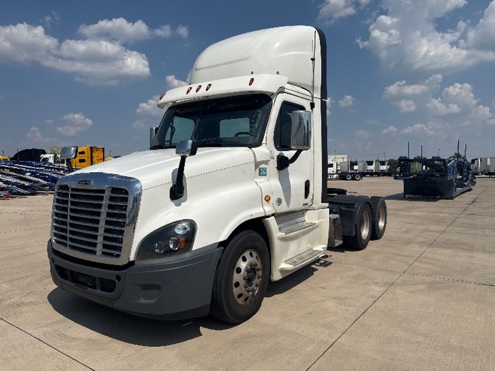 Day Cab Tractor-Heavy Duty Tractors-Freightliner-2018-Cascadia 12564ST-Fort Worth-TX-661,909\n\t\tmiles-$ 24,000 - Image 3