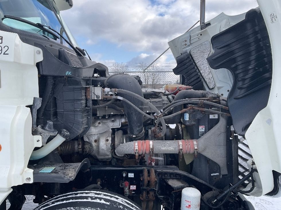 Day Cab Tractor-Heavy Duty Tractors-Freightliner-2018-Cascadia 12564ST-Fredonia-NY-381,029\n\t\tmiles-$ 39,500 - Image 15