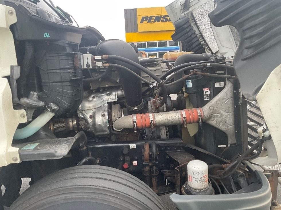 2018 Freightliner Cascadia 125" Sleeper Cab photo 15