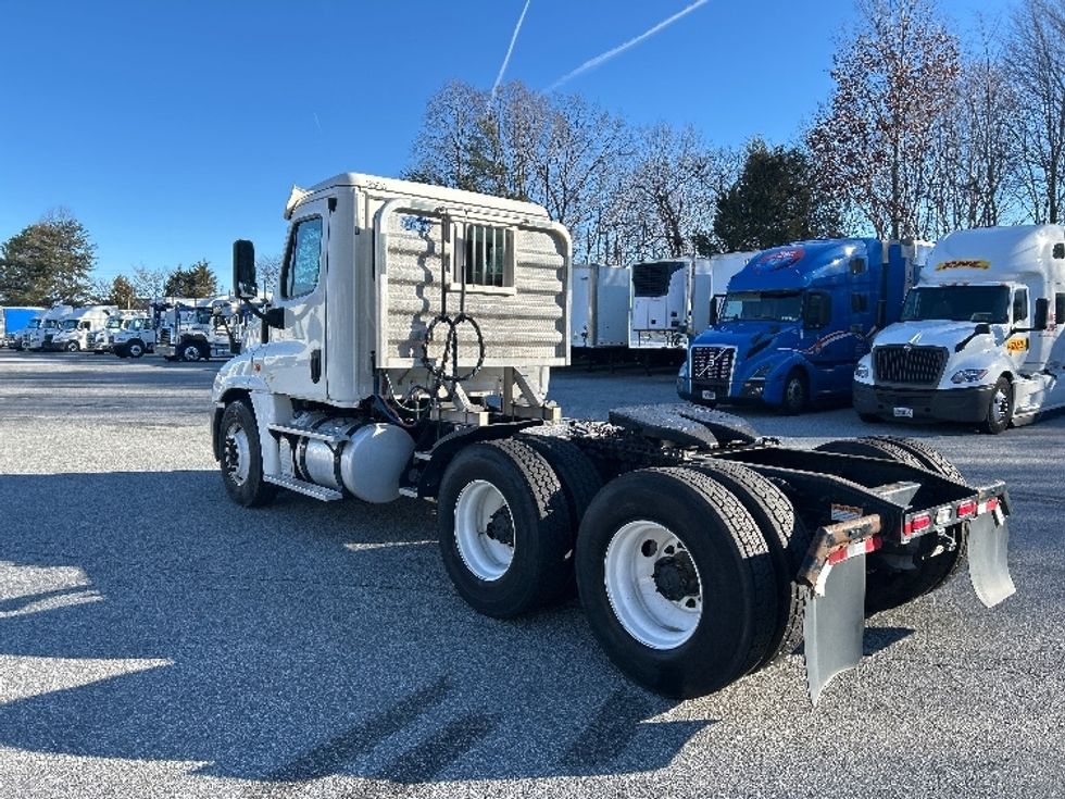 Day Cab Tractor-Heavy Duty Tractors-Freightliner-2018-Cascadia 12564ST-Greensboro-NC-474,789\n\t\tmiles-$ 36,250 - Image 5