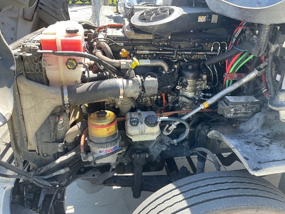 Day Cab Tractor-Heavy Duty Tractors-Freightliner-2018-Cascadia 12564ST-Hammond-LA-341,222\n\t\tmiles-$ 48,250 - Image 16