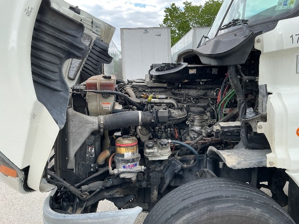 Day Cab Tractor-Heavy Duty Tractors-Freightliner-2018-Cascadia 12564ST-Hammond-LA-67,749\n\t\tmiles-$ 46,250 - Image 16