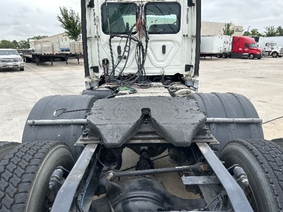 Day Cab Tractor-Heavy Duty Tractors-Freightliner-2018-Cascadia 12564ST-Houston-TX-575,555\n\t\tmiles-$ 31,500 - Image 6