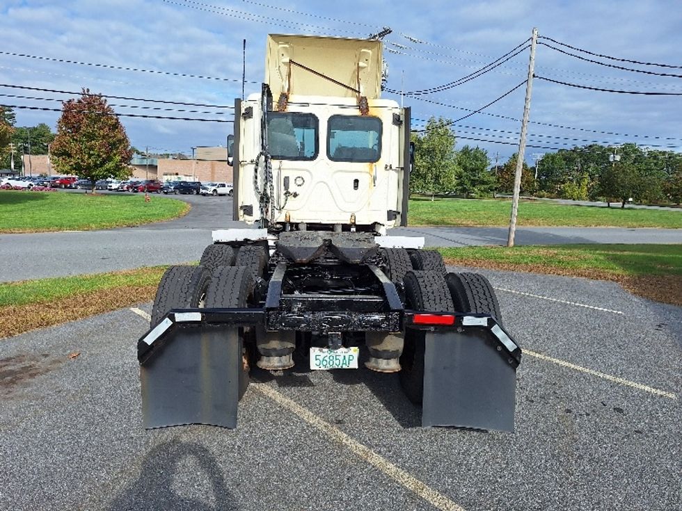 Day Cab Tractor-Heavy Duty Tractors-Freightliner-2018-Cascadia 12564ST-Hudson-NH-502,113\n\t\tmiles-$ 33,750 - Image 6