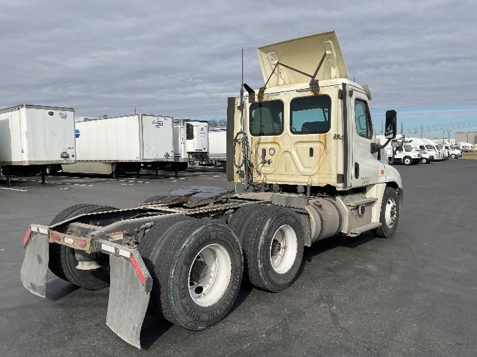 Day Cab Tractor-Heavy Duty Tractors-Freightliner-2018-Cascadia 12564ST-Indianapolis-IN-470,289\n\t\tmiles-$ 36,750 - Image 7