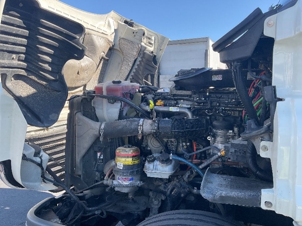 Day Cab Tractor-Heavy Duty Tractors-Freightliner-2018-Cascadia 12564ST-Indianapolis-IN-532,565\n\t\tmiles-$ 32,250 - Image 16