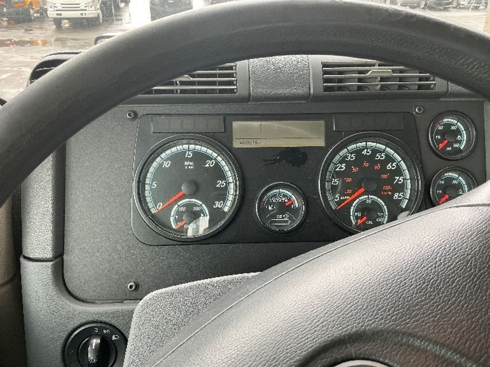 Day Cab Tractor-Heavy Duty Tractors-Freightliner-2018-Cascadia 12564ST-Jacksonville-FL-489,917\n\t\tmiles-$ 38,250 - Image 11