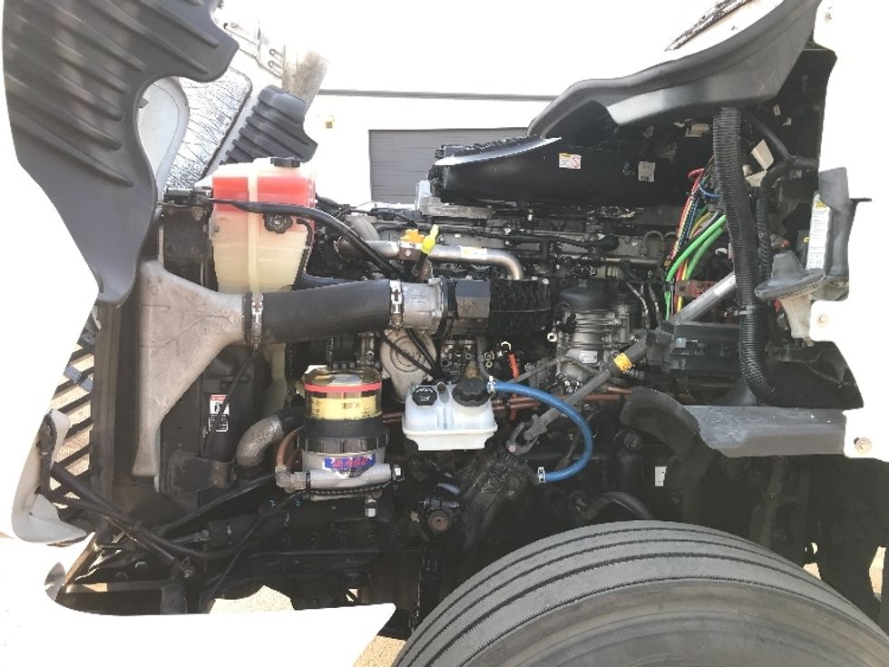 Day Cab Tractor-Heavy Duty Tractors-Freightliner-2018-Cascadia 12564ST-Kansas City-MO-587,963\n\t\tmiles-$ 32,250 - Image 16