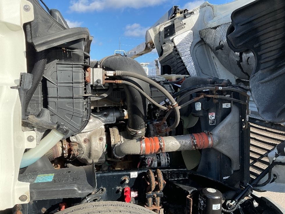 Day Cab Tractor-Heavy Duty Tractors-Freightliner-2018-Cascadia 12564ST-Lansing-MI-195,104\n\t\tmiles-$ 44,250 - Image 15