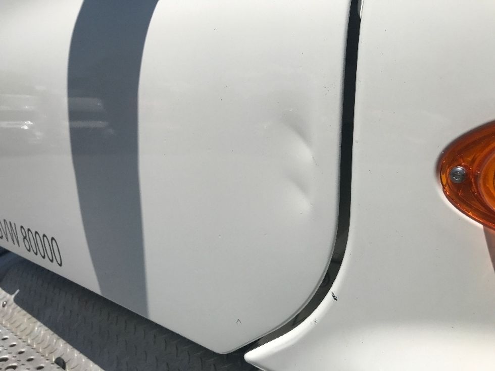 Day Cab Tractor-Heavy Duty Tractors-Freightliner-2018-Cascadia 12564ST-Lexington-SC-534,897\n\t\tmiles-$ 32,500 - Image 19