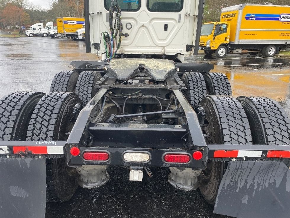 Day Cab Tractor-Heavy Duty Tractors-Freightliner-2018-Cascadia 12564ST-Lithia Springs-GA-345,348\n\t\tmiles-$ 44,000 - Image 6