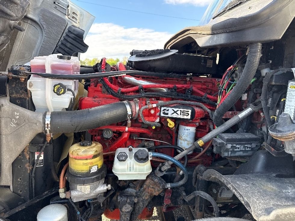 Day Cab Tractor-Heavy Duty Tractors-Freightliner-2018-Cascadia 12564ST-Middlefield-OH-216,436\n\t\tmiles-$ 41,750 - Image 16