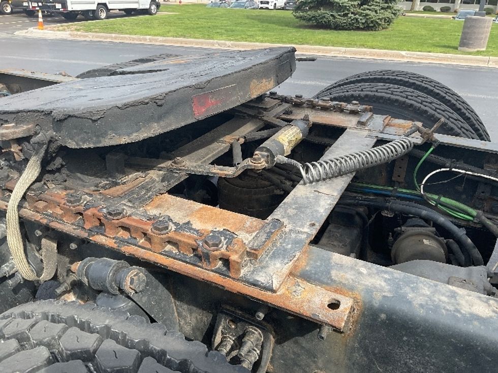 Day Cab Tractor-Heavy Duty Tractors-Freightliner-2018-Cascadia 12564ST-Milwaukee-WI-542,273\n\t\tmiles-$ 30,250 - Image 14