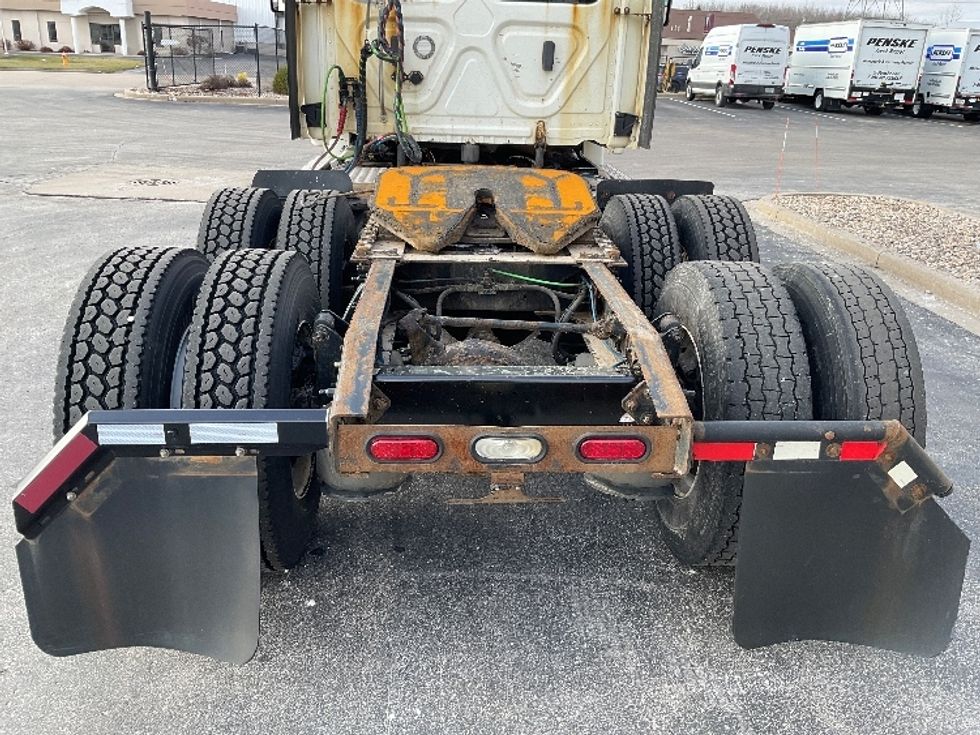 Day Cab Tractor-Heavy Duty Tractors-Freightliner-2018-Cascadia 12564ST-Milwaukee-WI-575,274\n\t\tmiles-$ 32,250 - Image 6