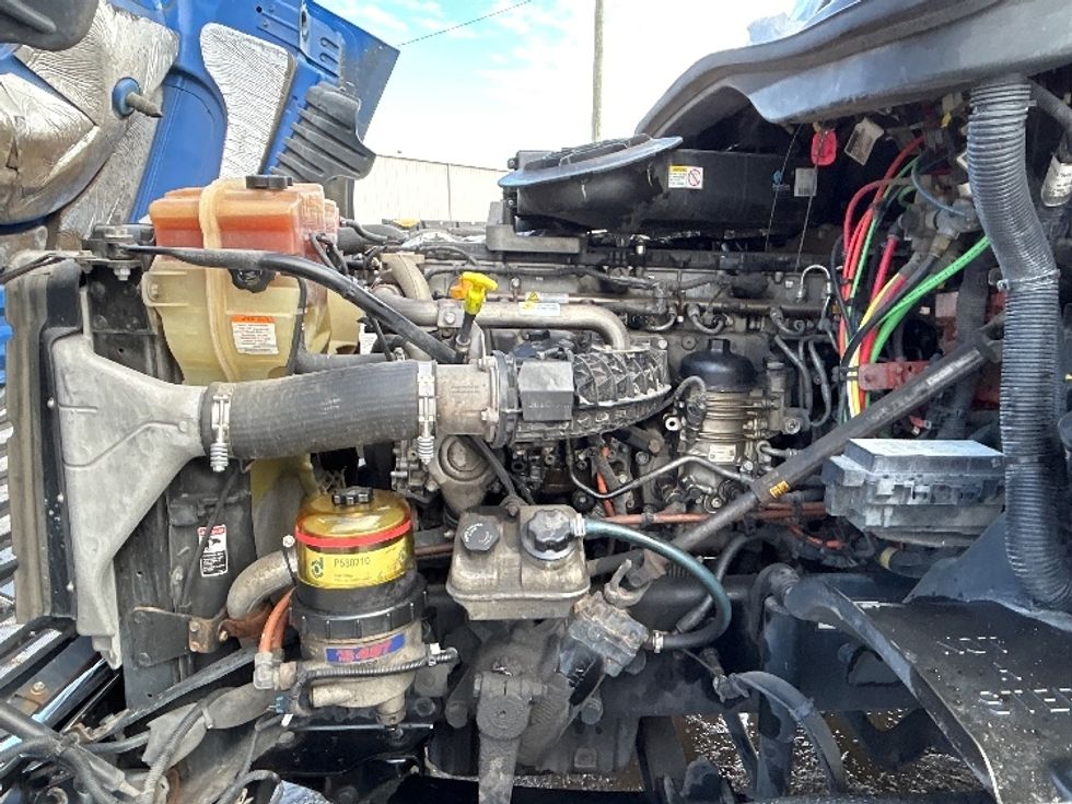 Day Cab Tractor-Heavy Duty Tractors-Freightliner-2018-Cascadia 12564ST-Moberly-MO-228,998\n\t\tmiles-$ 47,250 - Image 16