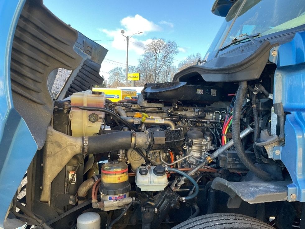 Day Cab Tractor-Heavy Duty Tractors-Freightliner-2018-Cascadia 12564ST-Montgomery-NY-452,470\n\t\tmiles-$ 32,500 - Image 16