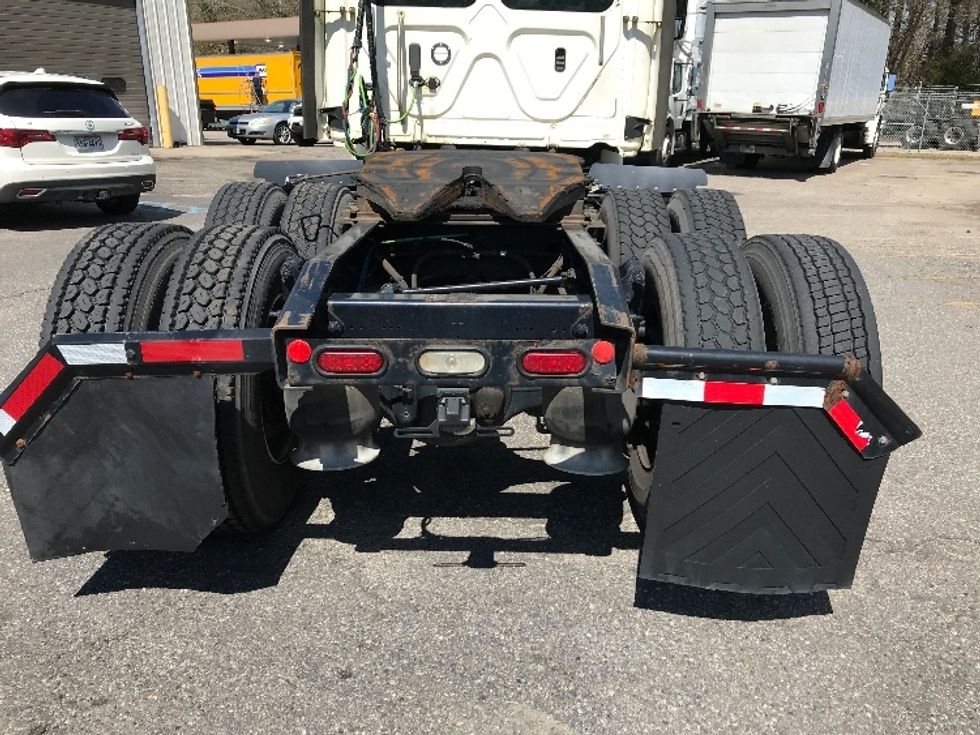 Day Cab Tractor-Heavy Duty Tractors-Freightliner-2018-Cascadia 12564ST-Newport News-VA-417,825\n\t\tmiles-$ 38,500 - Image 17