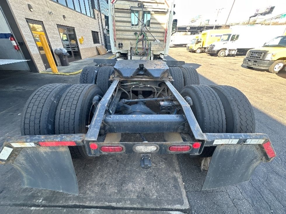Day Cab Tractor-Heavy Duty Tractors-Freightliner-2018-Cascadia 12564ST-North Bergen-NJ-181,781\n\t\tmiles-$ 47,250 - Image 6
