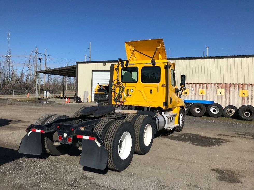 Day Cab Tractor-Heavy Duty Tractors-Freightliner-2018-Cascadia 12564ST-Panama City-FL-208,284\n\t\tmiles-$ 53,250 - Image 7
