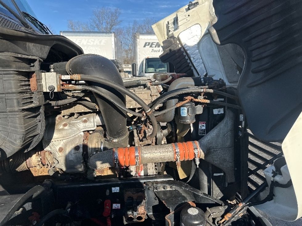 Day Cab Tractor-Heavy Duty Tractors-Freightliner-2018-Cascadia 12564ST-Parsippany-NJ-285,884\n\t\tmiles-$ 41,000 - Image 16