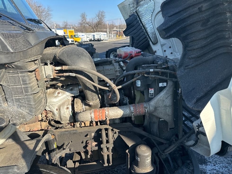 Day Cab Tractor-Heavy Duty Tractors-Freightliner-2018-Cascadia 12564ST-Parsippany-NJ-325,973\n\t\tmiles-$ 44,250 - Image 15