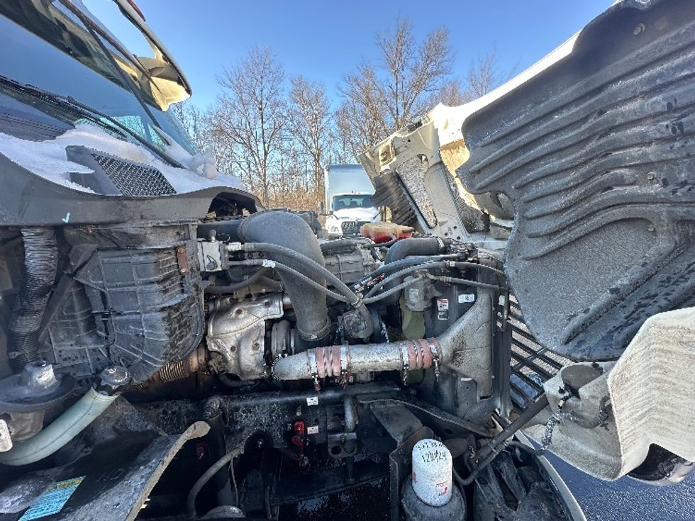 Day Cab Tractor-Heavy Duty Tractors-Freightliner-2018-Cascadia 12564ST-Parsippany-NJ-407,310\n\t\tmiles-$ 39,250 - Image 14