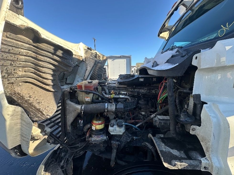 Day Cab Tractor-Heavy Duty Tractors-Freightliner-2018-Cascadia 12564ST-Parsippany-NJ-407,310\n\t\tmiles-$ 39,250 - Image 15