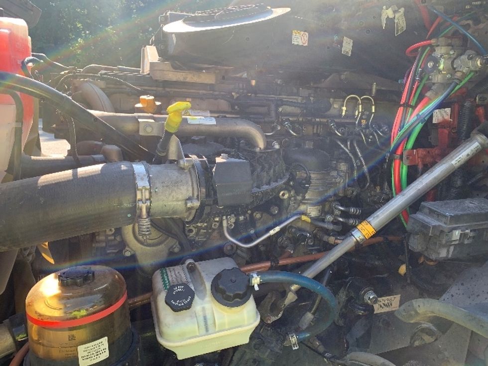 Day Cab Tractor-Heavy Duty Tractors-Freightliner-2018-Cascadia 12564ST-Pensacola-FL-419,528\n\t\tmiles-$ 41,000 - Image 14