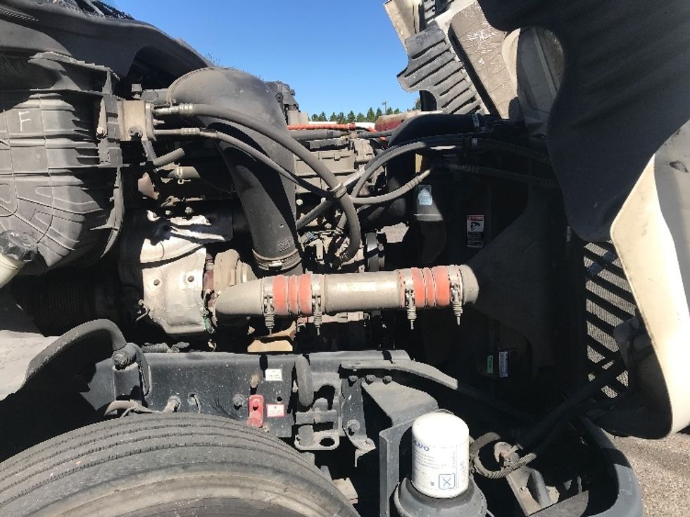Day Cab Tractor-Heavy Duty Tractors-Freightliner-2018-Cascadia 12564ST-Pensacola-FL-434,786\n\t\tmiles-$ 37,500 - Image 15