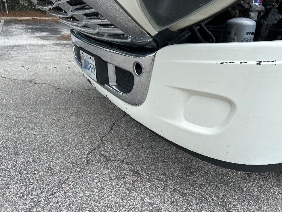 Day Cab Tractor-Heavy Duty Tractors-Freightliner-2018-Cascadia 12564ST-Pensacola-FL-765,588\n\t\tmiles-$ 23,250 - Image 18