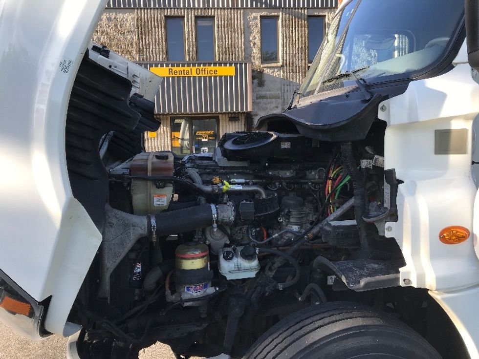 Day Cab Tractor-Heavy Duty Tractors-Freightliner-2018-Cascadia 12564ST-Pewaukee-WI-693,175\n\t\tmiles-$ 23,750 - Image 16