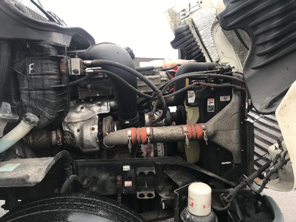 Day Cab Tractor-Heavy Duty Tractors-Freightliner-2018-Cascadia 12564ST-Piqua-OH-427,062\n\t\tmiles-$ 41,250 - Image 15