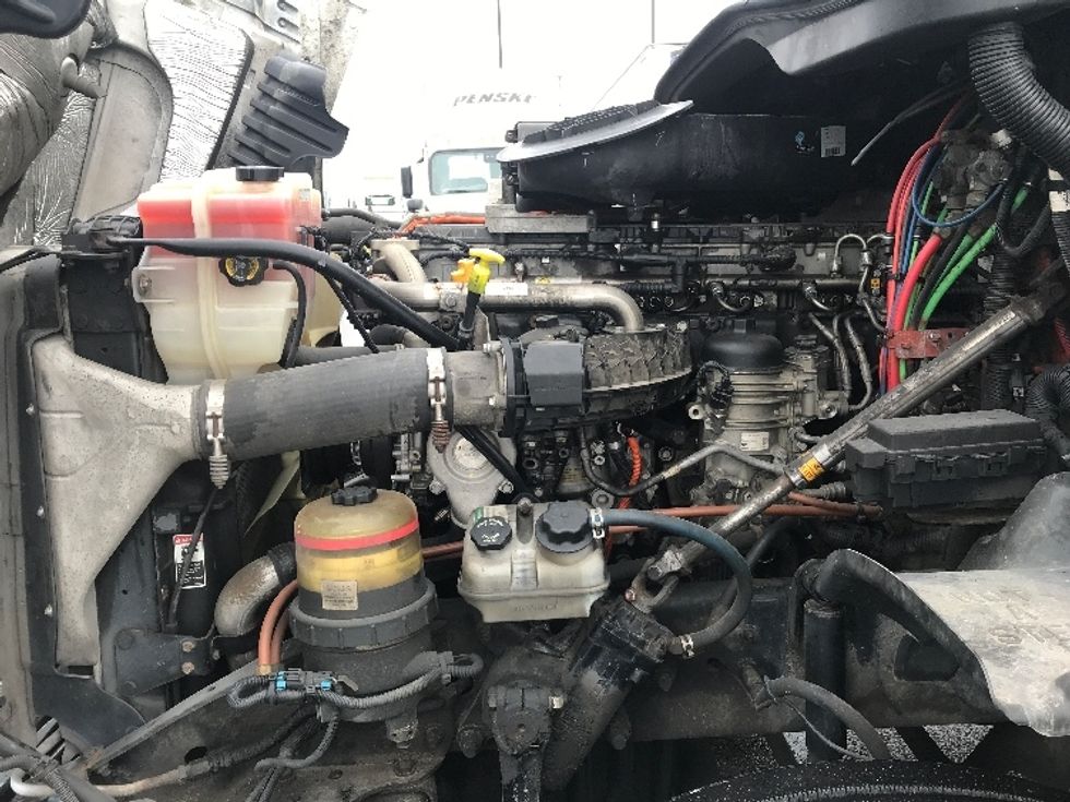 Day Cab Tractor-Heavy Duty Tractors-Freightliner-2018-Cascadia 12564ST-Piqua-OH-427,062\n\t\tmiles-$ 41,250 - Image 16