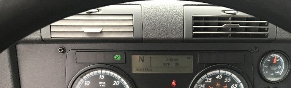 Day Cab Tractor-Heavy Duty Tractors-Freightliner-2018-Cascadia 12564ST-Piqua-OH-506,755\n\t\tmiles-$ 37,500 - Image 17