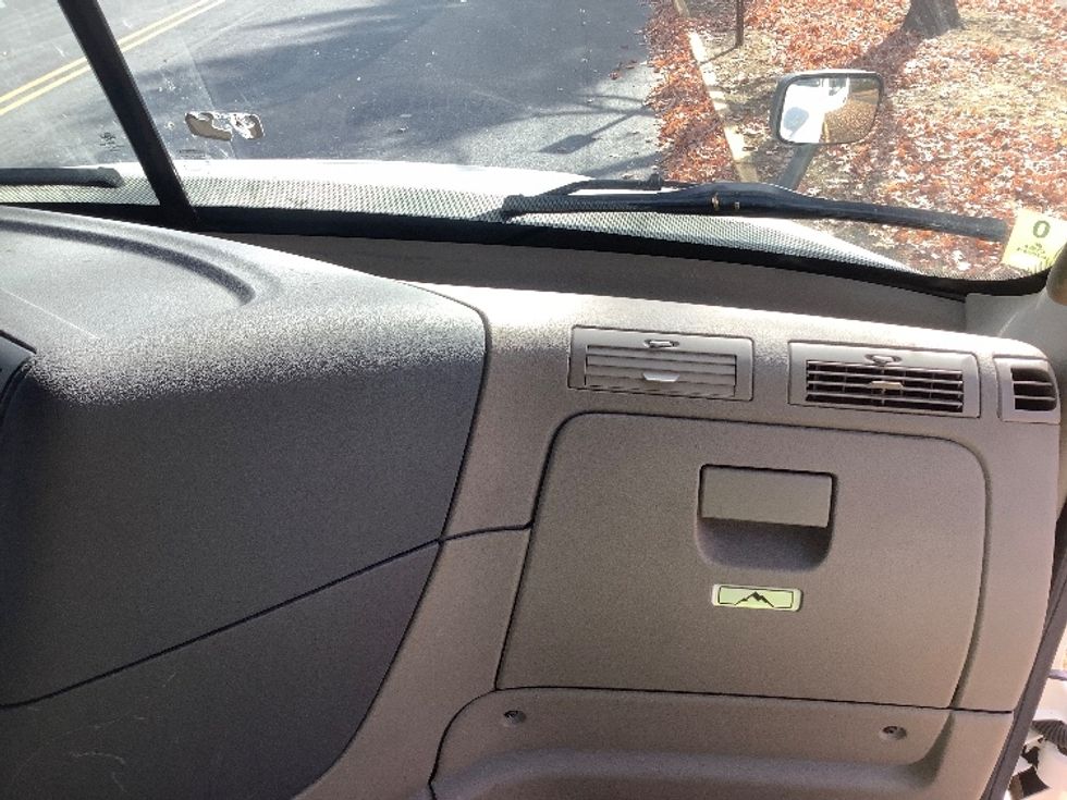 Day Cab Tractor-Heavy Duty Tractors-Freightliner-2018-Cascadia 12564ST-Reading-PA-371,977\n\t\tmiles-$ 44,000 - Image 13