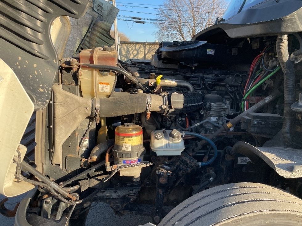 Day Cab Tractor-Heavy Duty Tractors-Freightliner-2018-Cascadia 12564ST-Rochester-NY-497,763\n\t\tmiles-$ 33,750 - Image 16