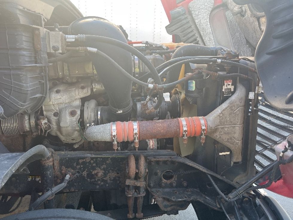 Day Cab Tractor-Heavy Duty Tractors-Freightliner-2018-Cascadia 12564ST-Rochester-NY-545,184\n\t\tmiles-$ 41,250 - Image 13