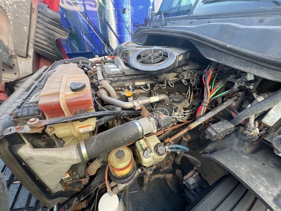 Day Cab Tractor-Heavy Duty Tractors-Freightliner-2018-Cascadia 12564ST-Rochester-NY-545,184\n\t\tmiles-$ 41,250 - Image 19