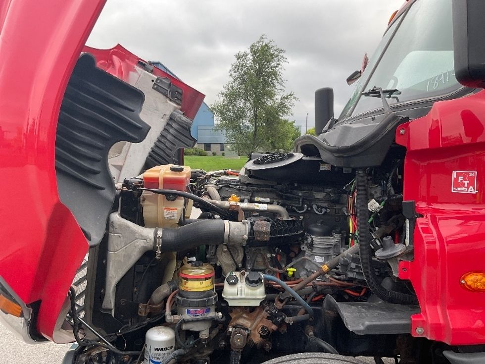 Day Cab Tractor-Heavy Duty Tractors-Freightliner-2018-Cascadia 12564ST-Rochester-NY-546,537\n\t\tmiles-$ 41,000 - Image 16